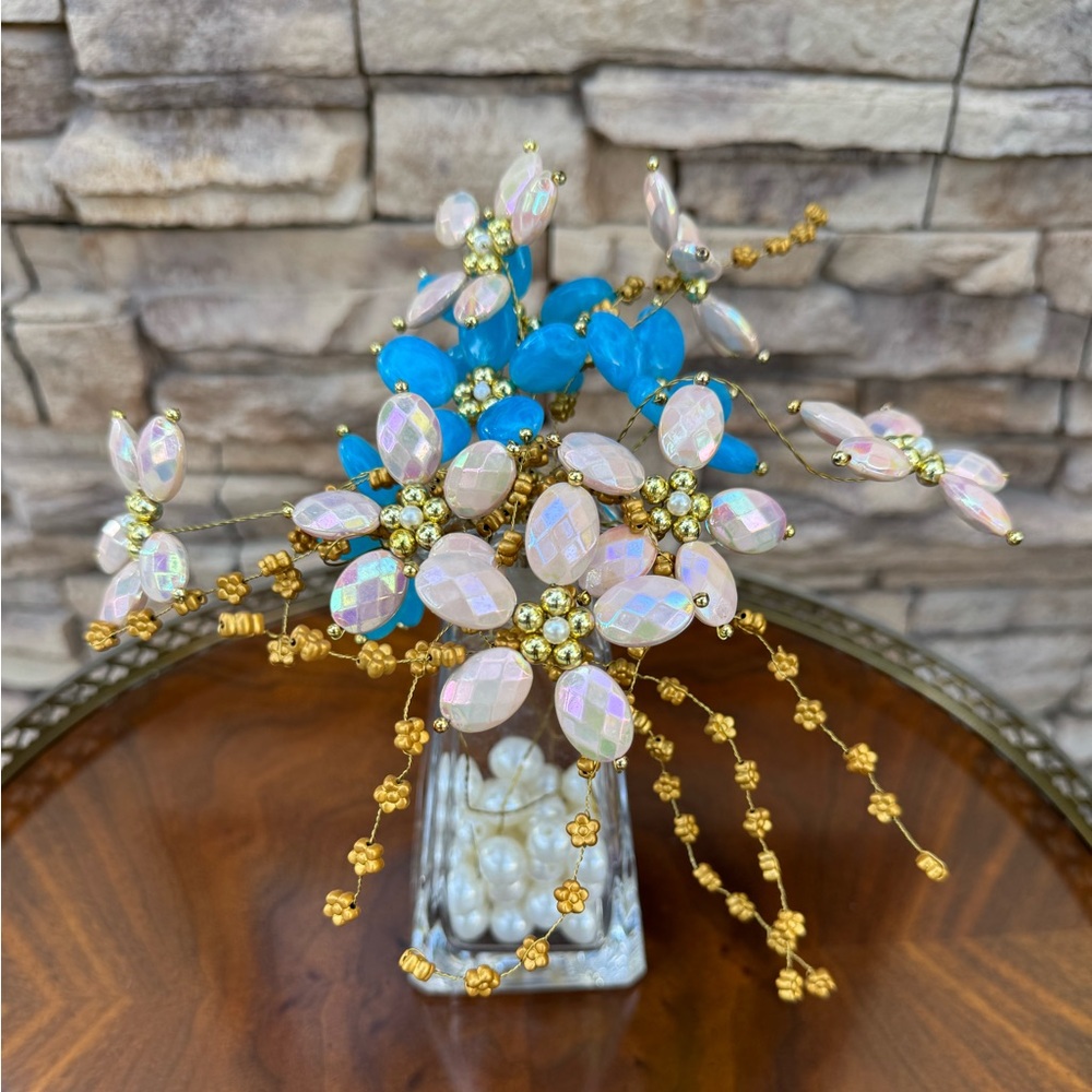 Artificial Handmade beaded flower in Glass Vase